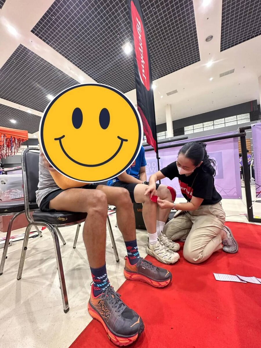 พันเทปเข่า Kinesio Tape